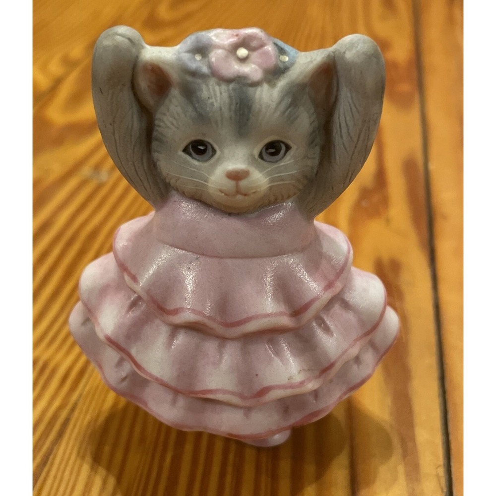 Vintage 1986 Kitty Cucumber Cat Figurine Pink Ballerina Schmid Shackman